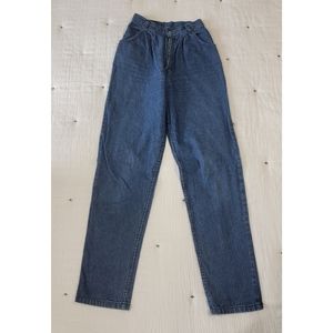 Vintage Levi's 80s inspired high rise pin stripped jeans size 7 (w25 l32)